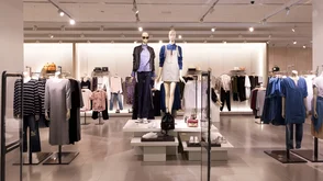 Stores - moderner Shop, Ladengeschäft für Bekleidung